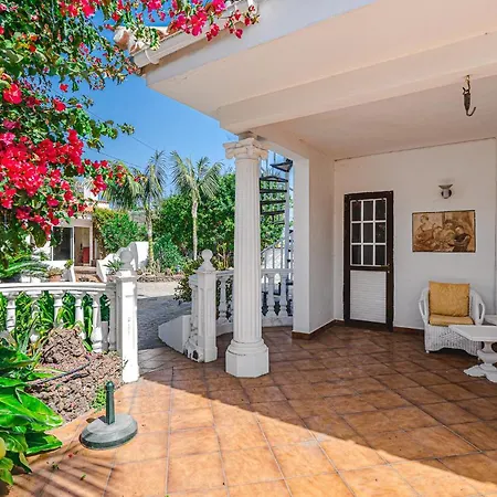 Villa Casa Laura 2 וילה